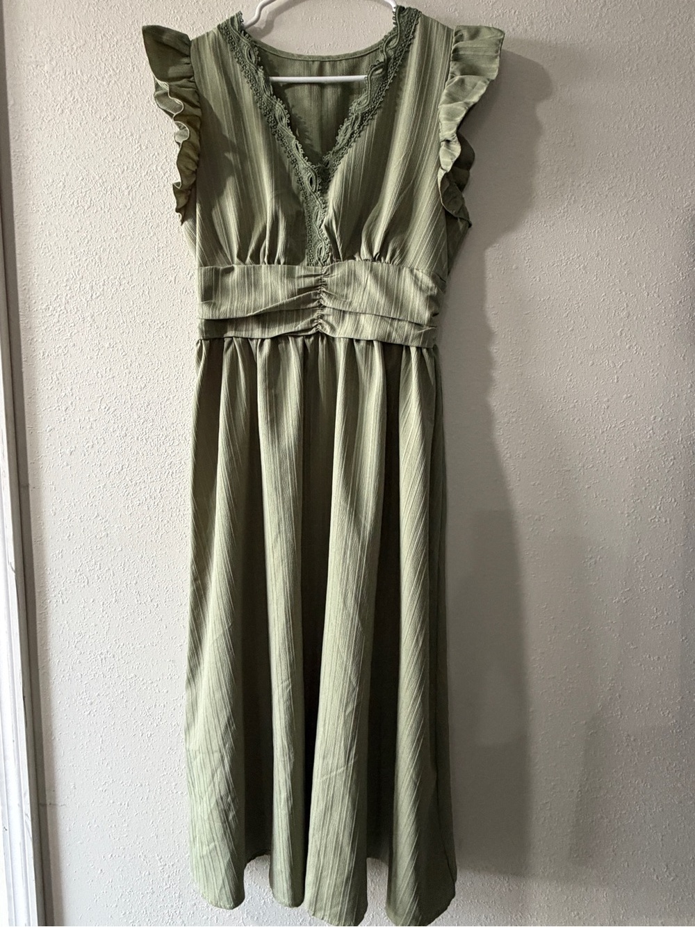 SHEIN Olive Green V-Neck Ruffle Sleeve Maxi Dress